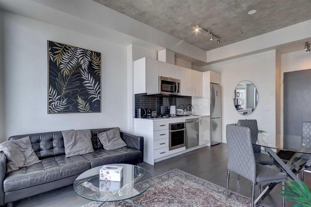 Picture for 3005, 1010 6 Street SW