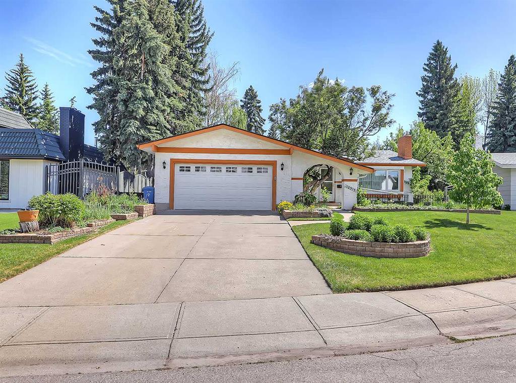 Picture for 10915 Willowglen Place SE