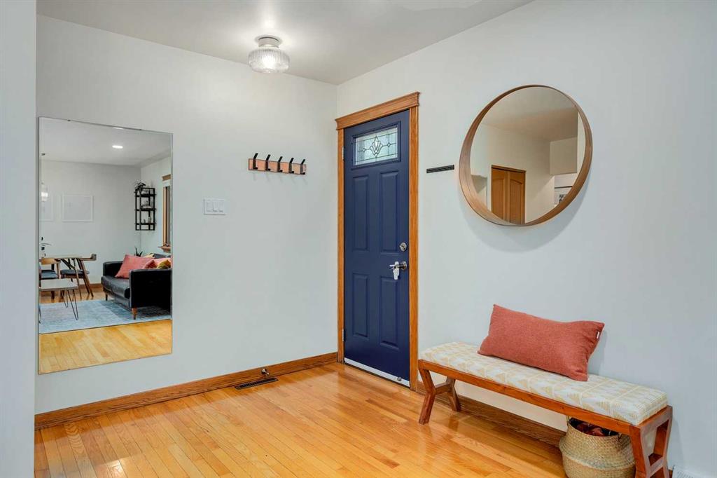 Picture for 1403 107 Avenue SW