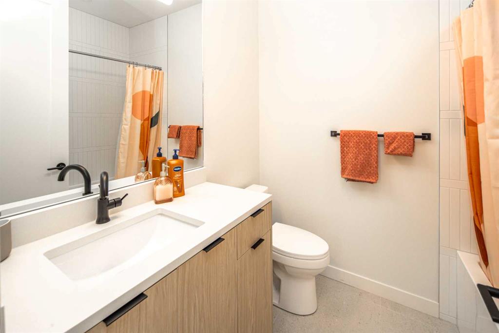 Picture for 2409B Richmond Road SW https://www.cirrealty.ca/reb/creb/33/A2266633_33.jpg