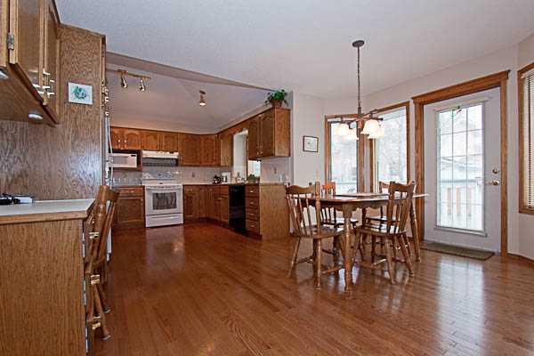 Picture for 165 Woodford Drive SW