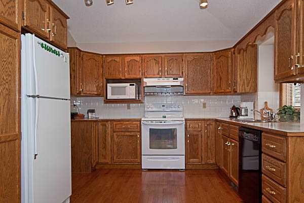 Picture for 165 Woodford Drive SW