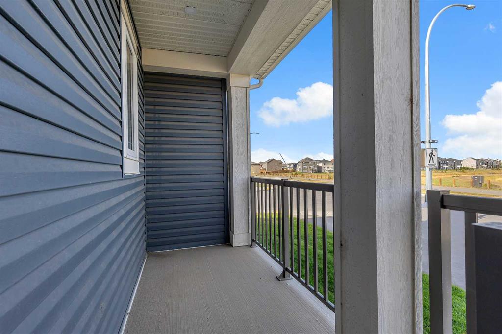 Picture for 917 148 Avenue NW