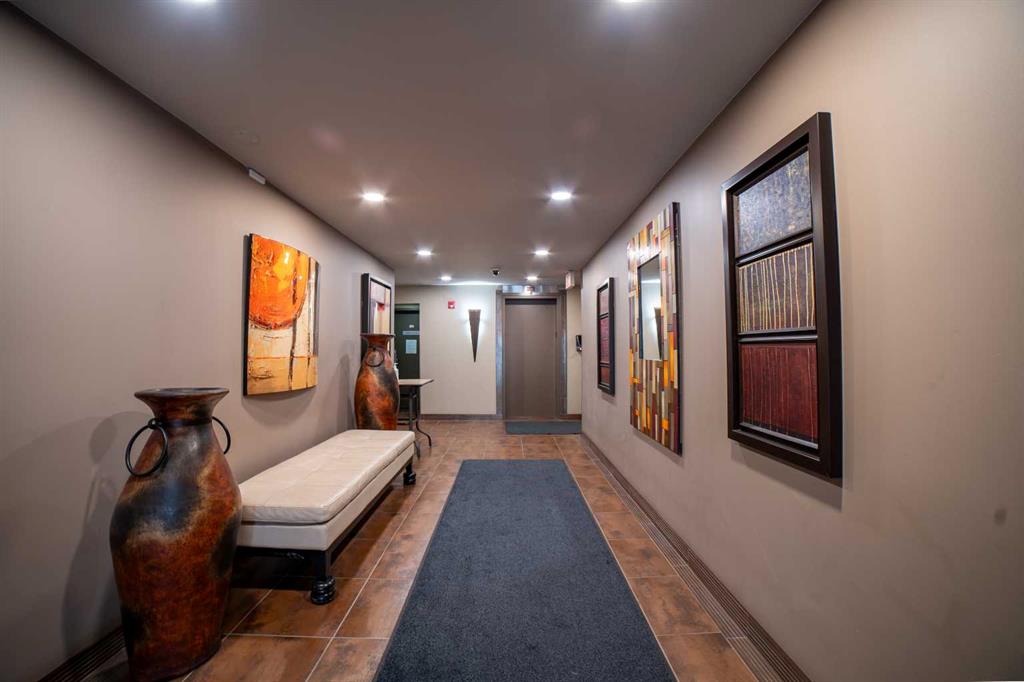 Picture for 404, 812 14 Avenue SW