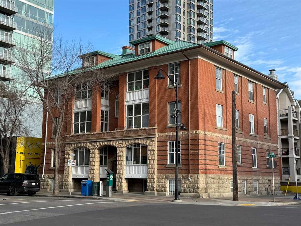 Picture for 1324 1 Street SW