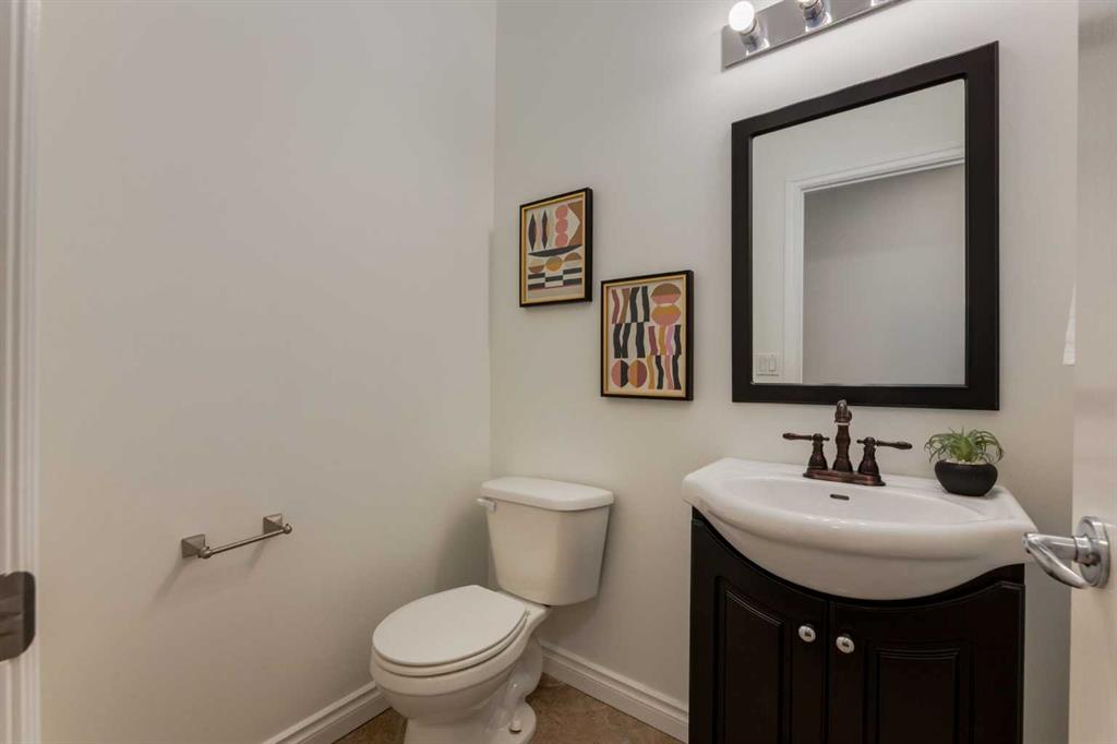 Picture for 1106, 1514 11 Street SW