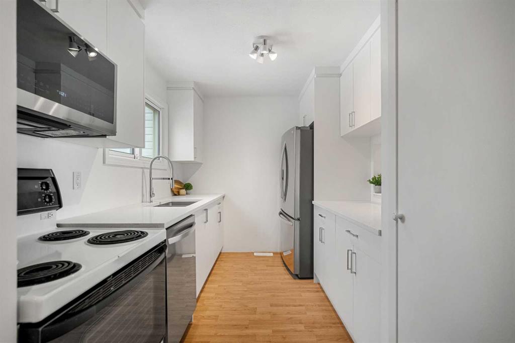 Picture for 23, 131 Templehill Drive NE