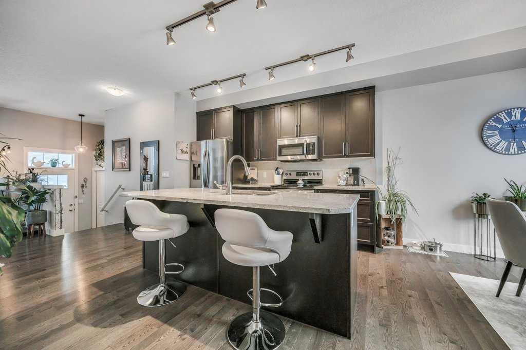 Picture for 140 Cranford Walk SE