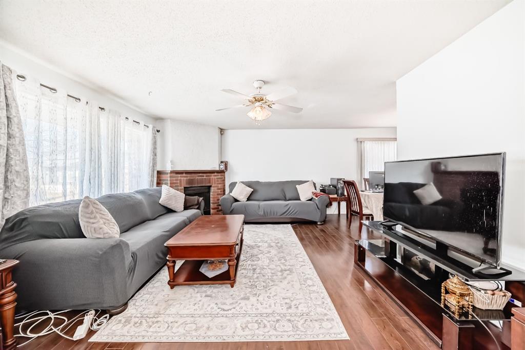 Picture for 19 Malvern Place NE