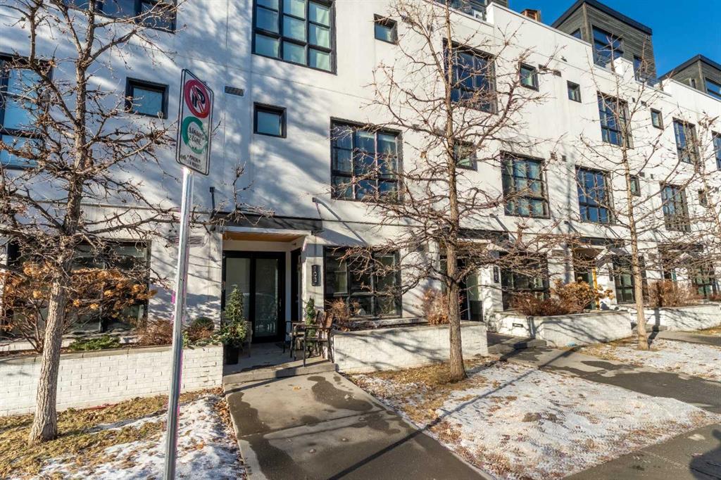 Picture for 103, 1719 9A Street SW