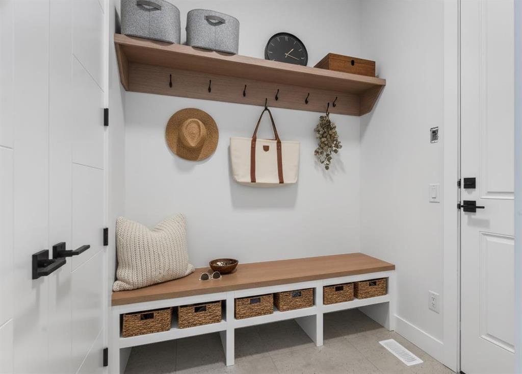 Picture for 32 Lakes Estates Circle 