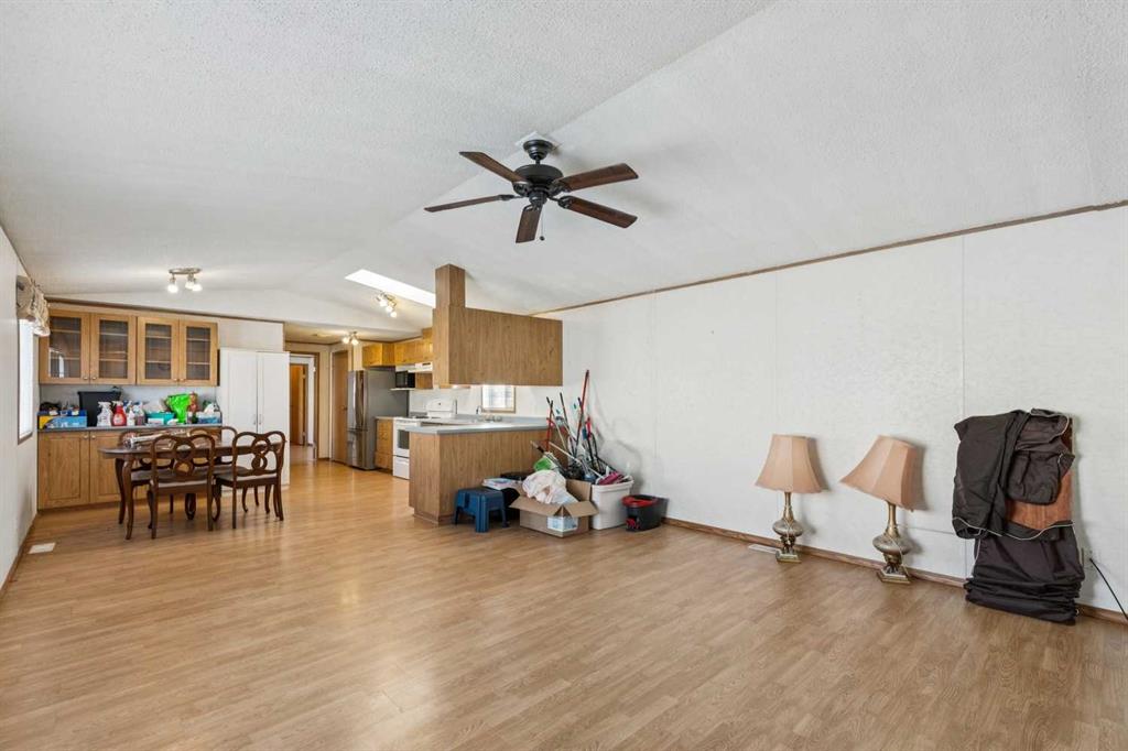 Picture for 512, 3223 83 Street NW