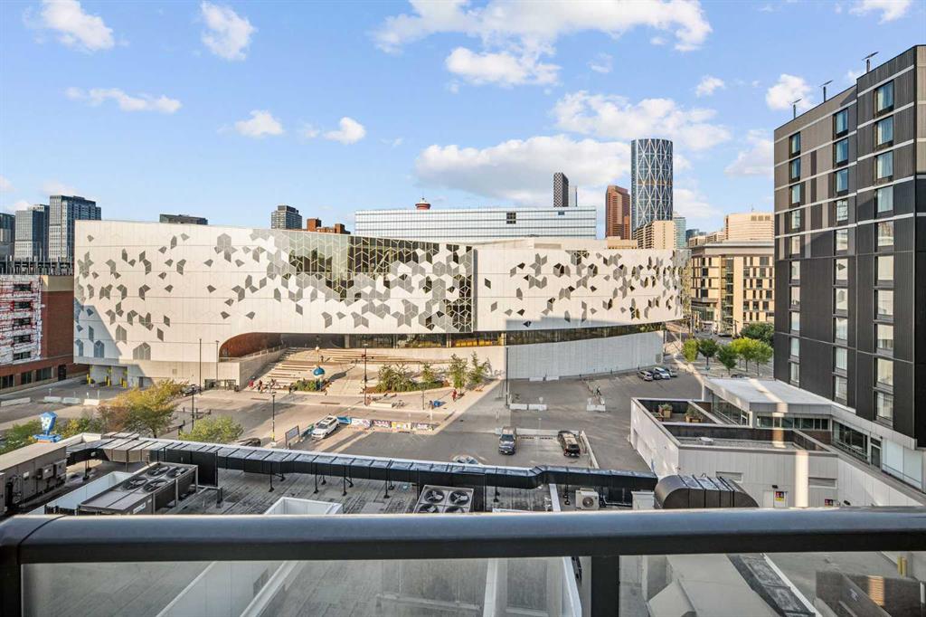 Picture for 805, 450 8 Avenue SE