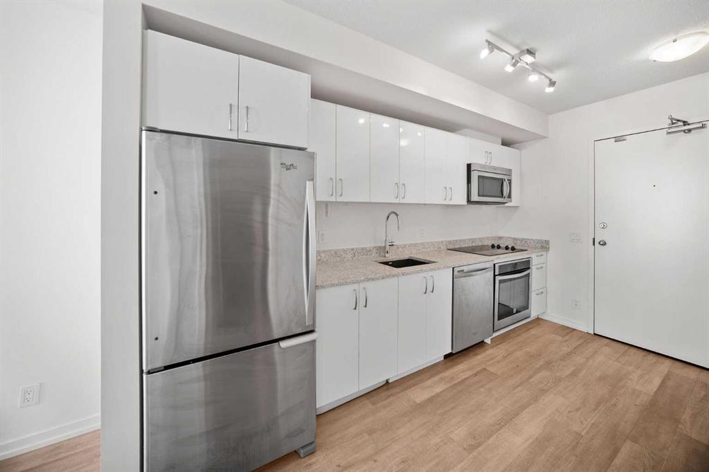 Picture for 805, 450 8 Avenue SE