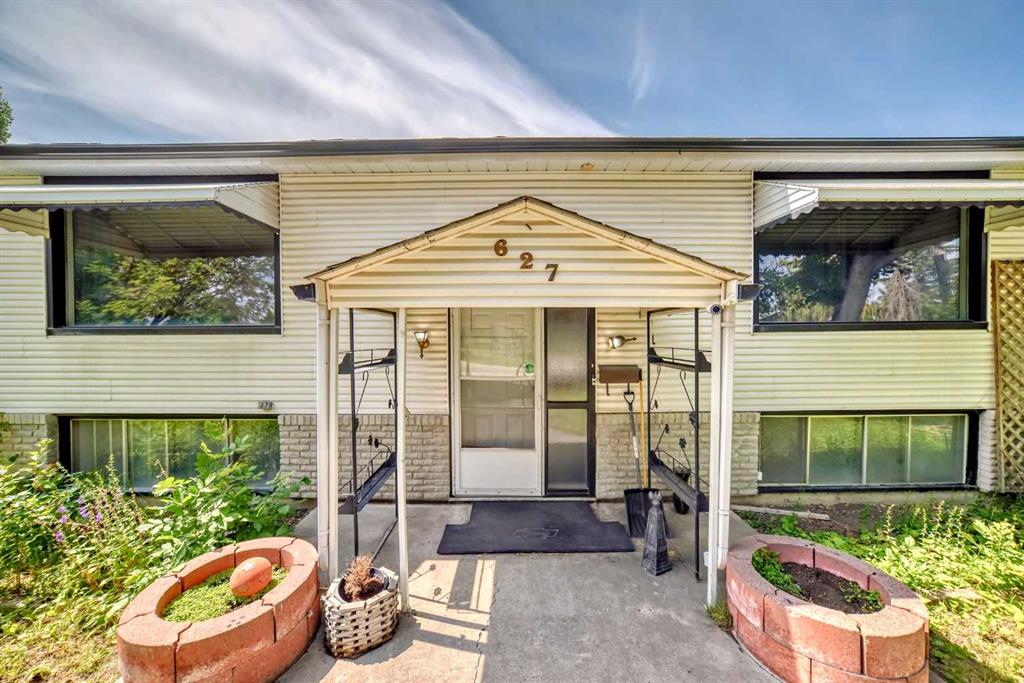 Picture for 627 Fortalice Crescent SE