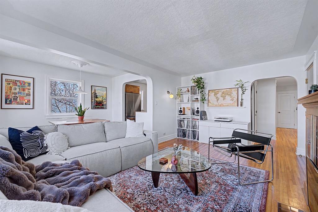 Picture for 11, 1125 17 Avenue SW