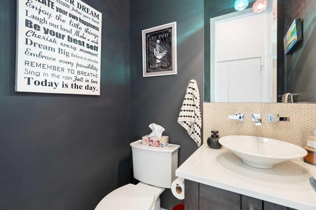 Picture for 71 Muirfield Close 