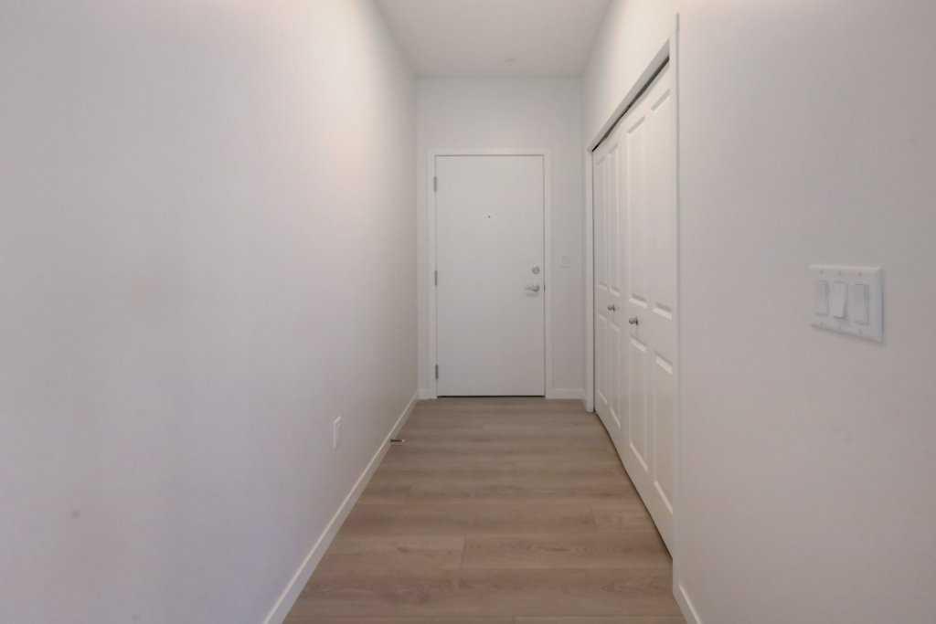 Picture for 1209, 550 Belmont Street SW