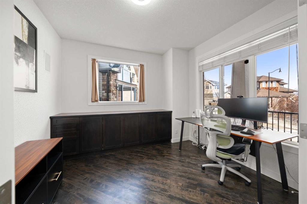 Picture for 444 Crystal Green Manor 