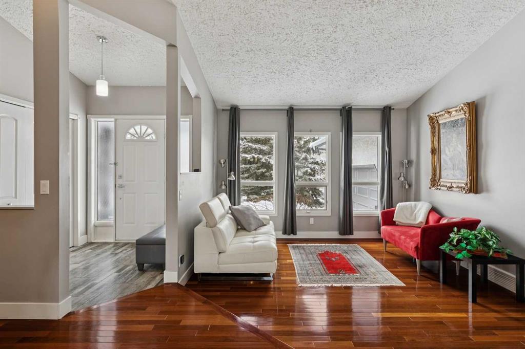 Picture for 231 Scimitar Bay NW