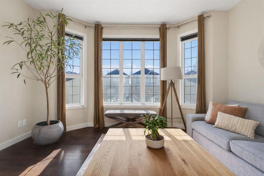 Picture for 999 Evanston Drive NW