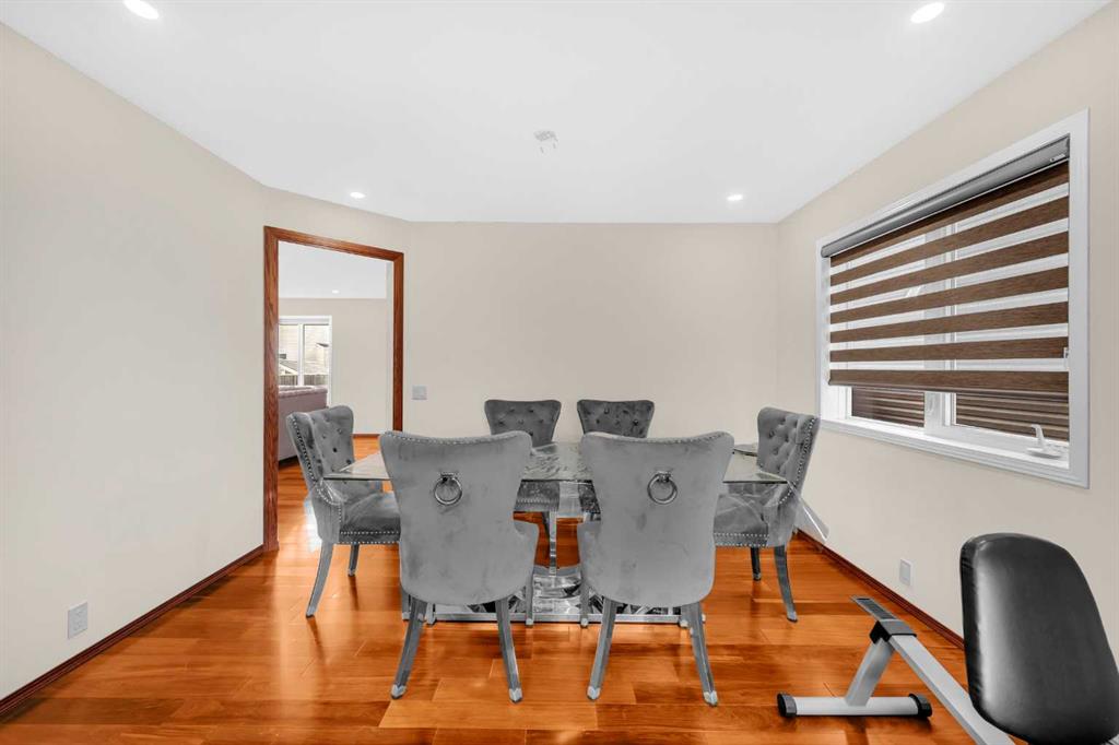 Picture for 51 Coral Reef Close NE