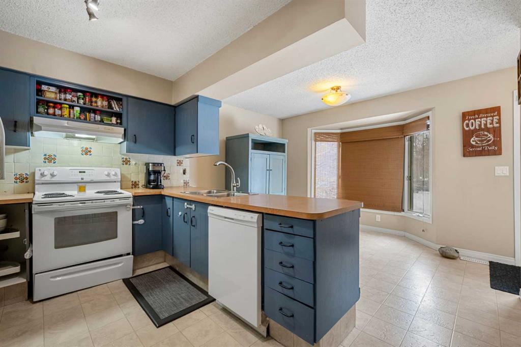 Picture for 83 Deerbow Place SE