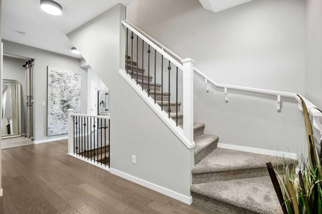 Picture for 84 Auburn Glen View SE