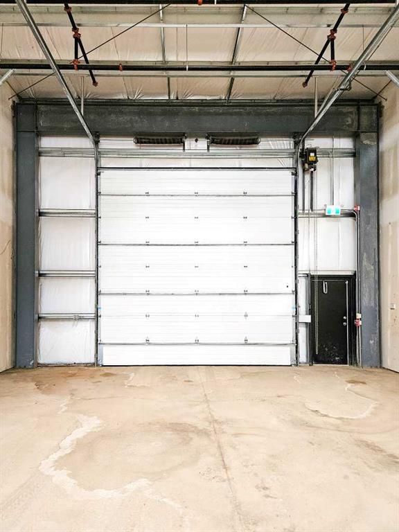 Picture for 20, 34 Wrangler Place SE