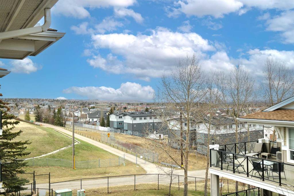 Picture for 2327, 1010 Arbour Lake Road NW