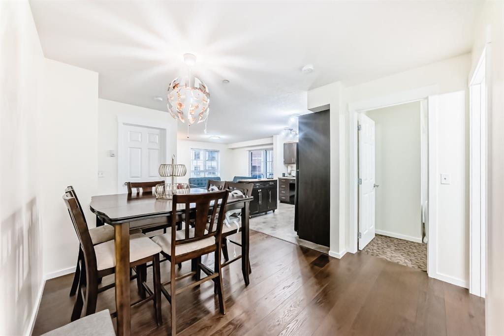 Picture for 1206, 279 Copperpond Common SE