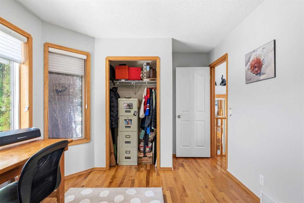 Picture for 15 Cambridge Glen Drive 