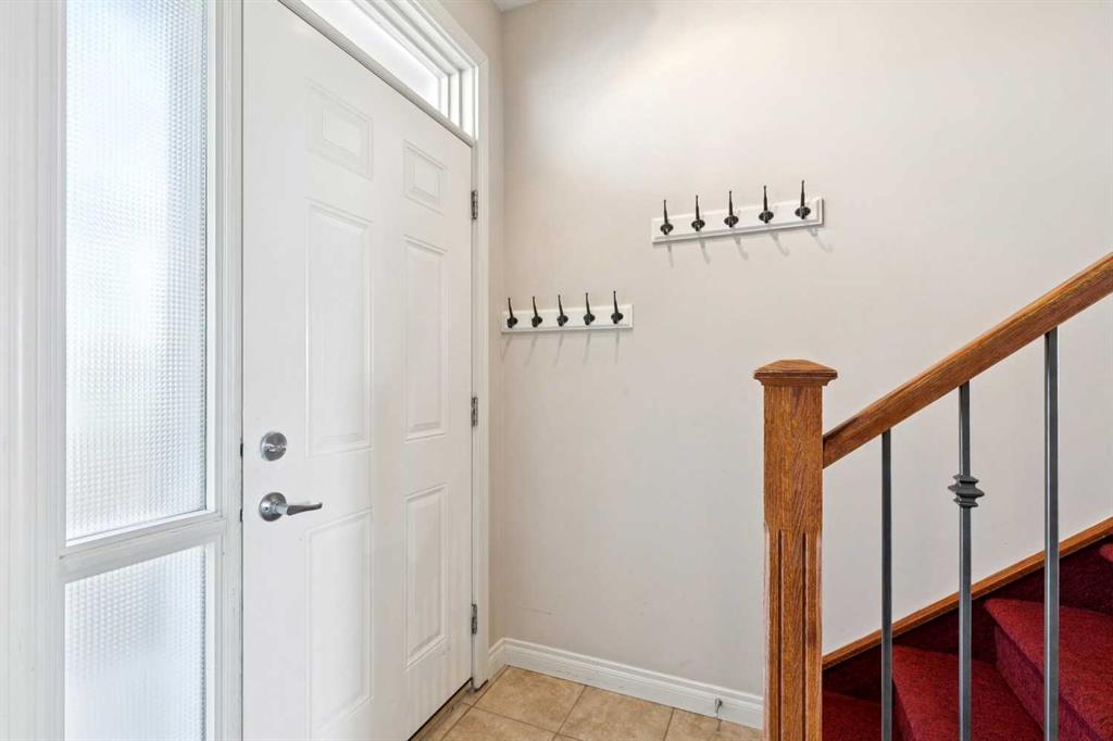 Picture for 14, 169 Rockyledge View NW