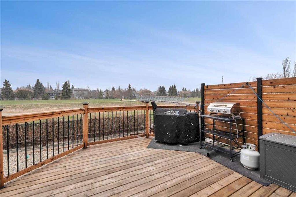 Picture for 156 Aspen Creek Crescent 