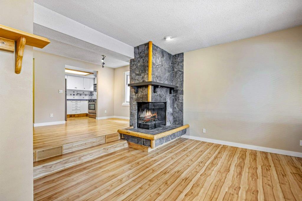 Picture for 2, 833 5th Street 
