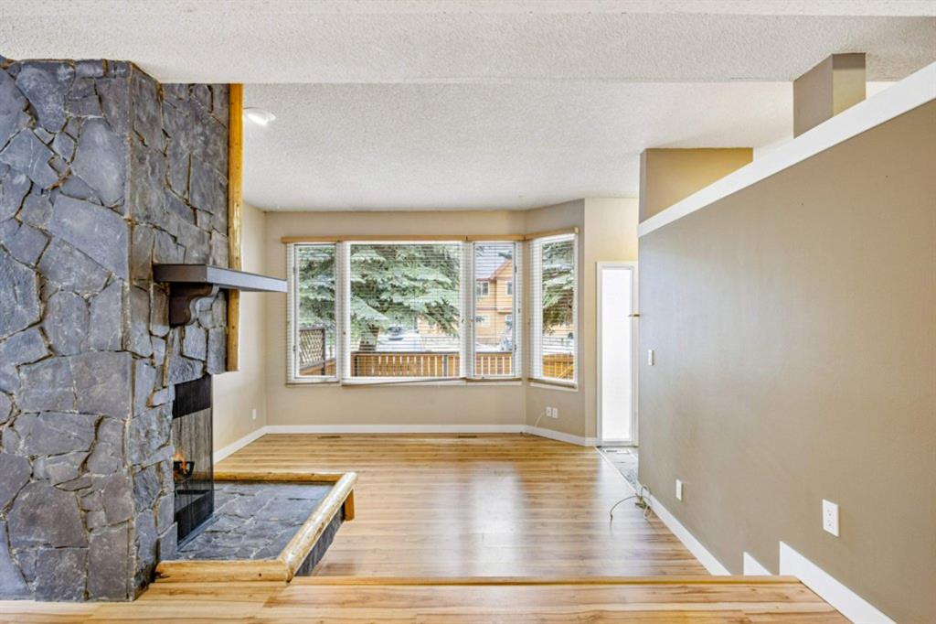Picture for 2, 833 5th Street 