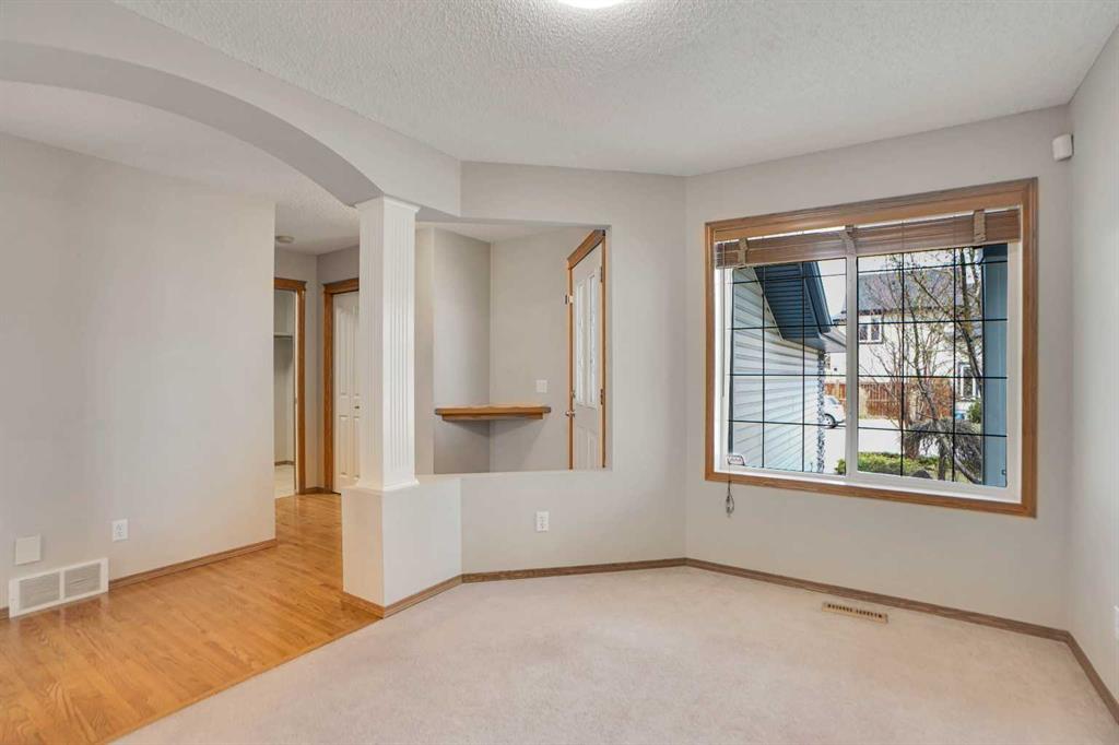 Picture for 50 Cranfield Crescent SE