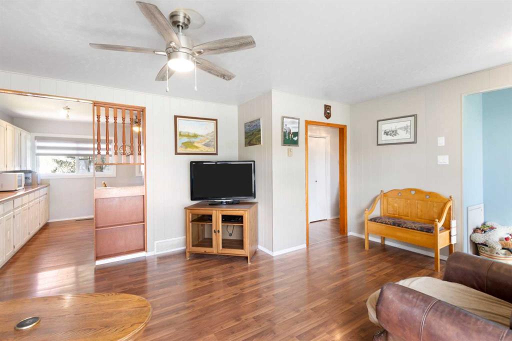 Picture for 1622 Strathcona Street 