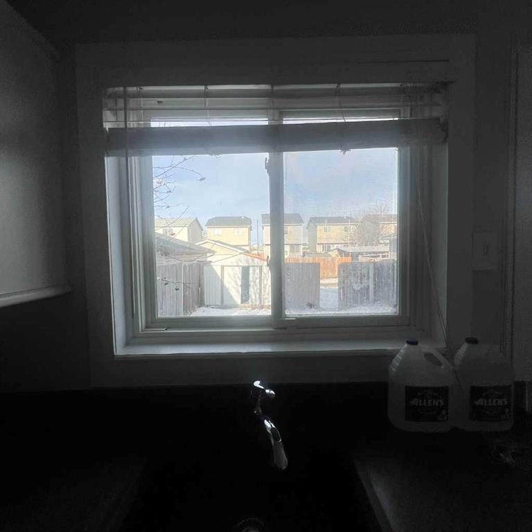 Picture for 140 martindale Boulevard NE