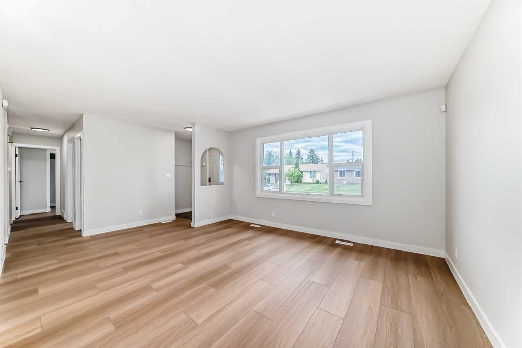 Picture for 4607 Marwood Way NE