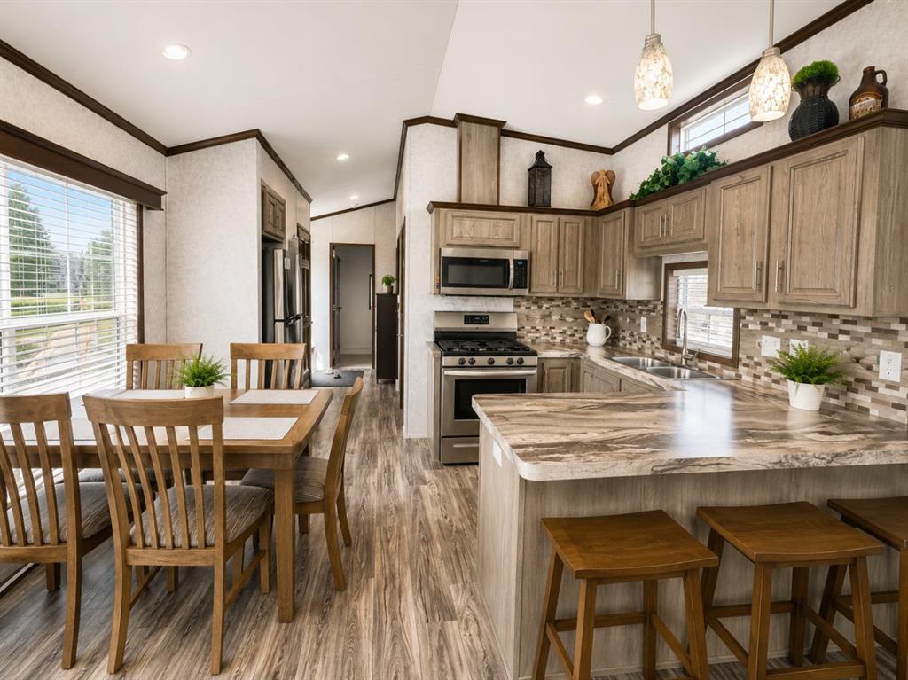 Picture for 37, 32351 Range Road 55  