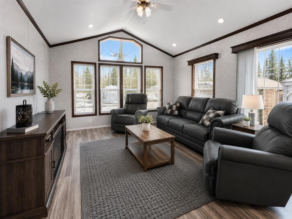 Picture for 37, 32351 Range Road 55  