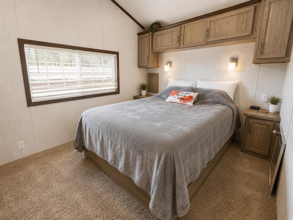 Picture for 37, 32351 Range Road 55  