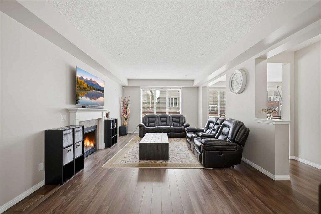 Picture for 146 Windwood Grove SW