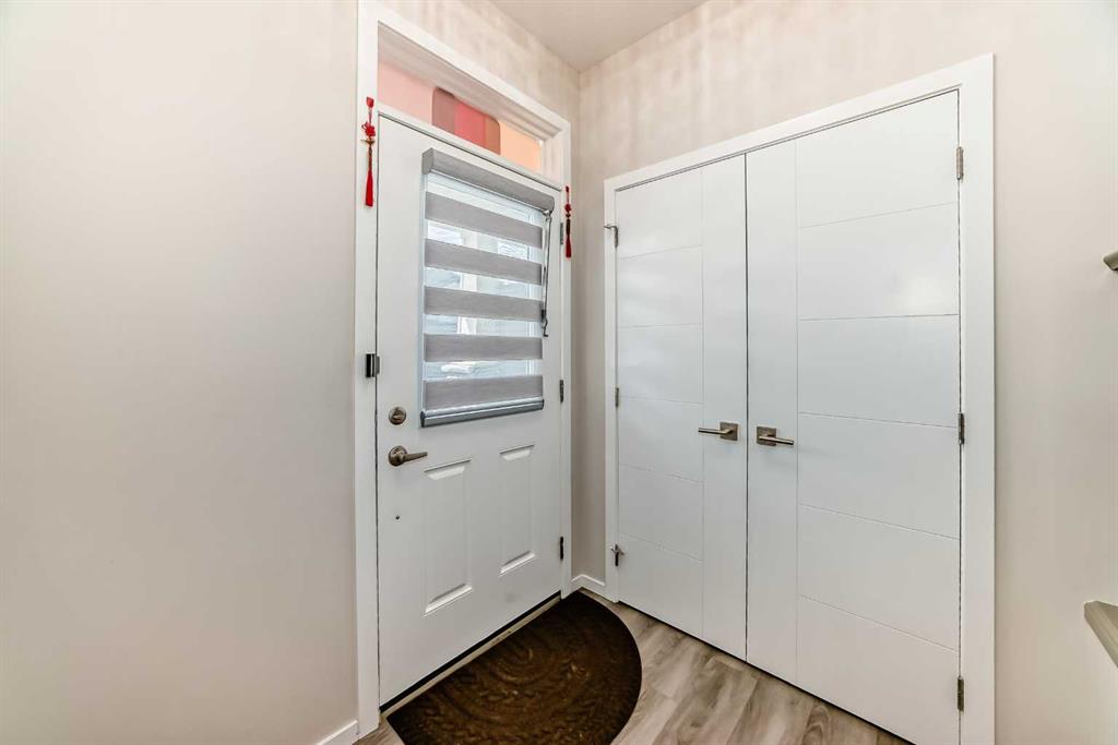 Picture for 131 Carringham Road NW
