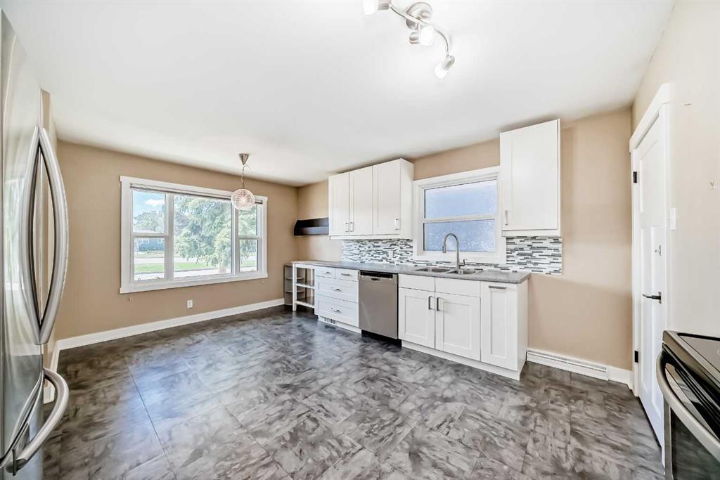 Picture for 3708A Spruce Drive SW