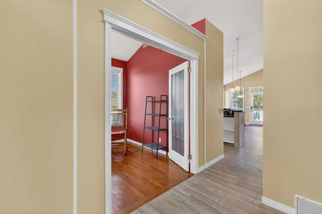 Picture for 118 Invermere Drive Drive 
