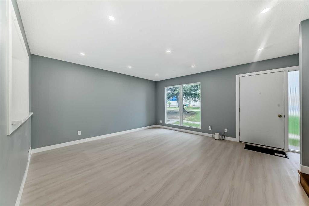 Picture for 232 Marlborough Way NE