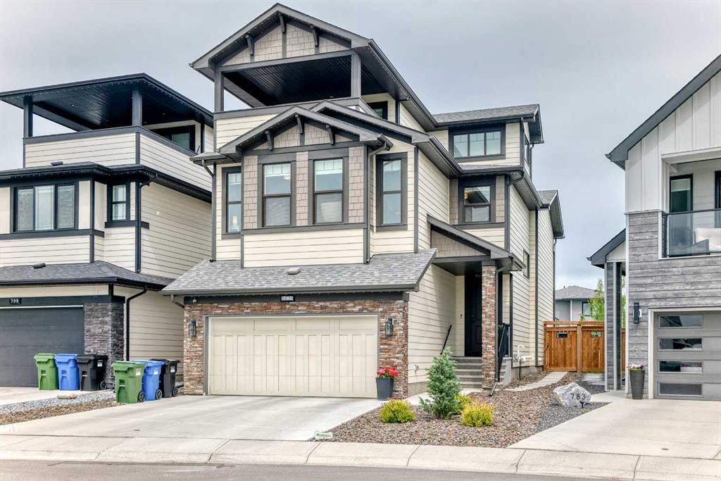 Picture for 791 Cranbrook Gardens SE