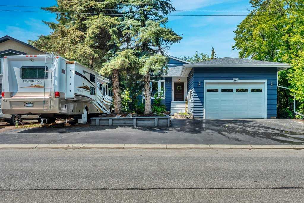 Picture for 601 East Chestermere Drive 